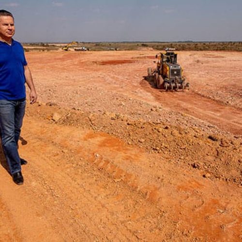 Governador sofre queda no Parque Novo Mato Grosso e é internado para exames