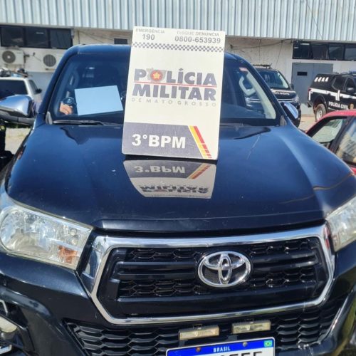 Hilux roubada em Sinop é recuperada em Cuiabá e mulheres são presas por receptação