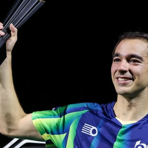 Hugo Calderano comemora titulo em Foz do Iguaçu, o 4º da temporada