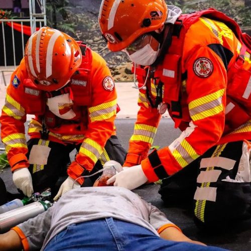CAPACITAÇÃO PRÁTICA: Congresso promove treinamentos voltados ao atendimento de emergências e ao resgate de vítimas em acidentes
