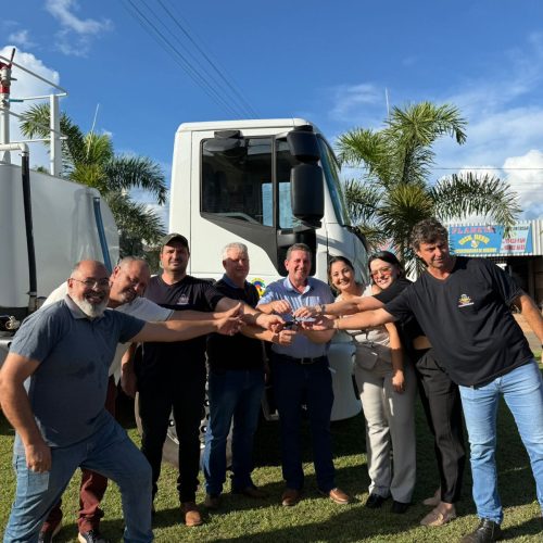 Itanhangá-MT: Municipio recebe caminhão-pipa do Governo de Mato Grosso para reforçar ações da população