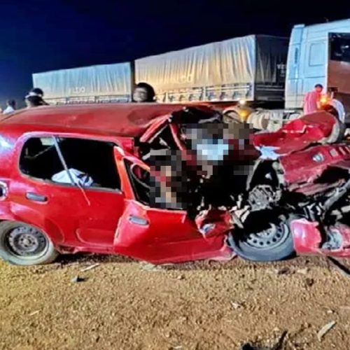 Indígenas morrem em grave acidente entre Uno e carreta em rodovia de Mato Grosso