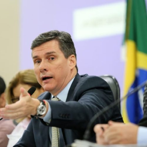 “Isso não pode virar mamata”, diz Gallo sobre plano de Lula contra tarifas dos EUA
