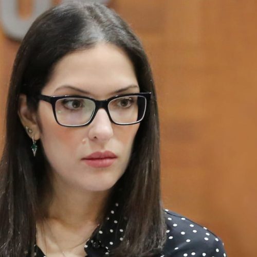 Janaína Riva alerta para risco de mudança de votos caso Mauro Mendes vete reajuste do TJMT