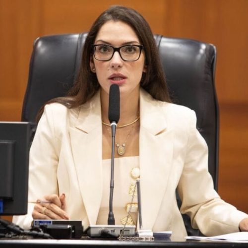 Janaina reafirma candidatura ao Senado e diz que não vai ceder a pressões políticas: "sem volta"