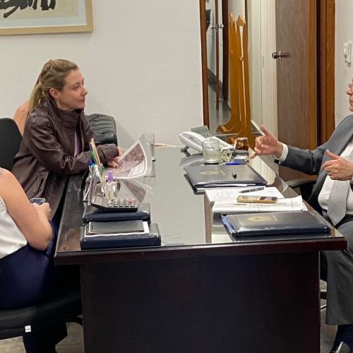 Jayme Campos recebe prefeita e discutem mais verbas para saúde pública em Várzea Grande