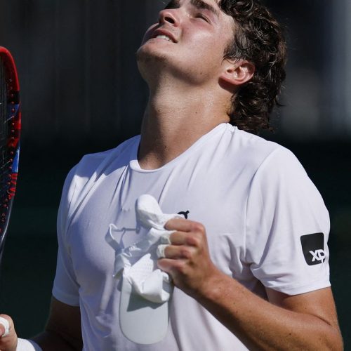João Fonseca crava outra vitória em Wimbledon e avança à 3ª rodada