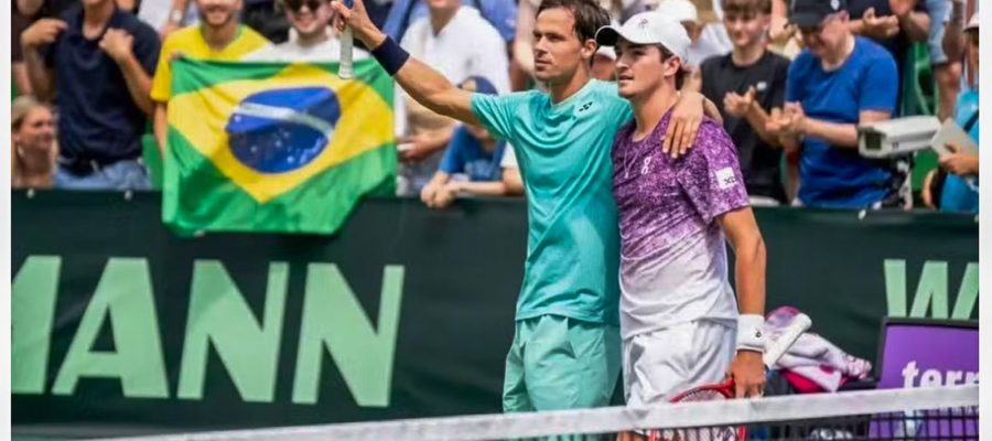 João Fonseca fica com o vice na chave de duplas do ATP 500 de Halle
