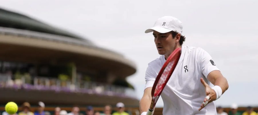João Fonseca reencontra Jesper de Jong na 2ª rodada de Wimbledon