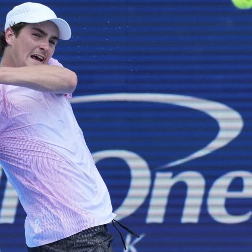 João Fonseca vence estreia contra sérvio e vai à 2ª rodada do US Open