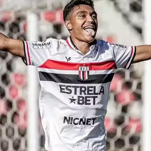 Jogador do Bragantino que sofreu grave acidente deixa UTI