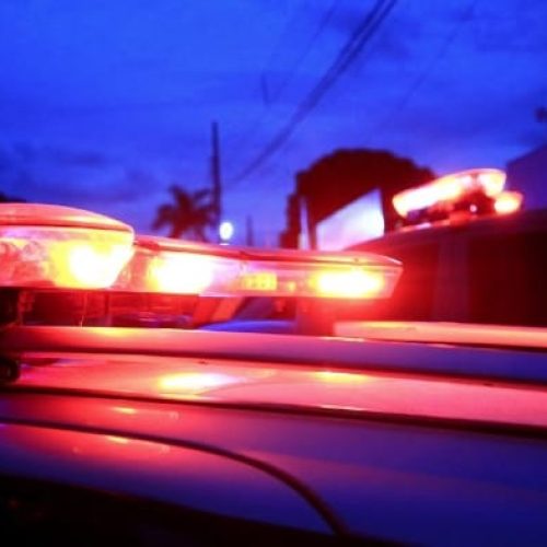 Jovem cai em emboscada e é baleado com sete tiros na frente de residência em MT
