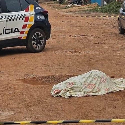 Jovem com passagem na polícia por tráfico de drogas é morto com seis tiros em Cuiabá