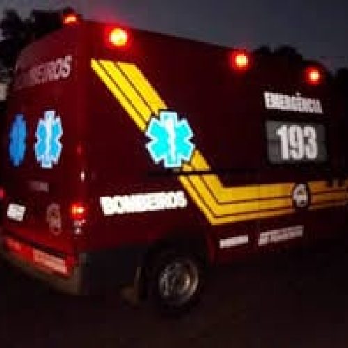 Jovem de 21 anos morre após bater na traseira de caminhão estacionado na BR-163