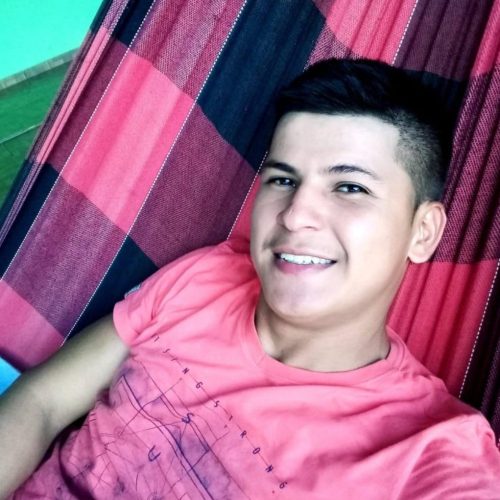 Jovem é encontrado morto com sinal de esmagamento em avenida de MT; PC investiga