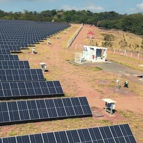 Justiça acata pedido da ALMT e suspende cobrança de ICMS sobre energia solar
