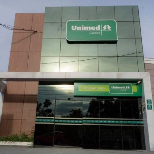 Justiça condena Unimed a custear cirurgia para paciente oncológica e indenizar em R$ 15 mil