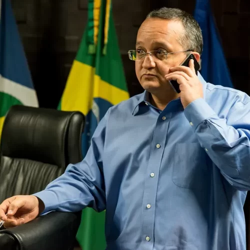 Justiça condena ex-governador de MT e PSDB a pagar dívida de R$ 62,5 mil com produtora