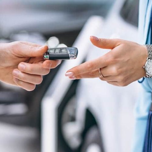 Justiça determina que homem devolva carro que emprestou da ex após fim do namoro em MT