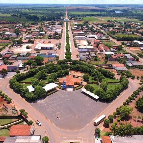Justiça suspende contrato de Câmara para contratar advogado e aciona vereadores; prefeito também é alvo
