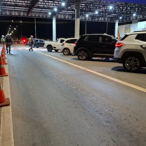 Lei Seca termina com quatro motoristas presos e 18 veículos removidos na Estrada de Chapada