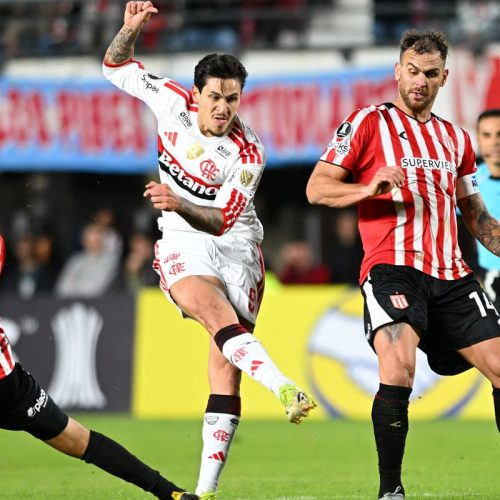Libertadores: Flamengo segura empate com Estudiantes na Argentina