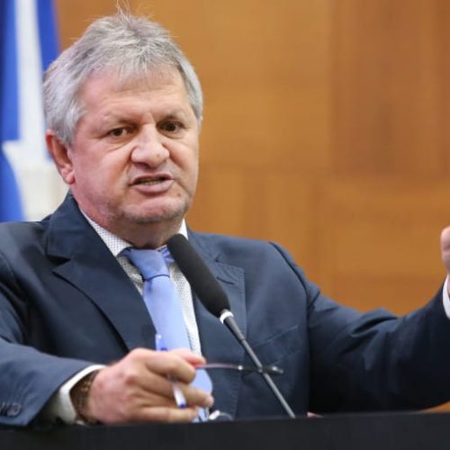 Líder de Mauro minimiza críticas de deputados e diz que todos terão emendas contempladas