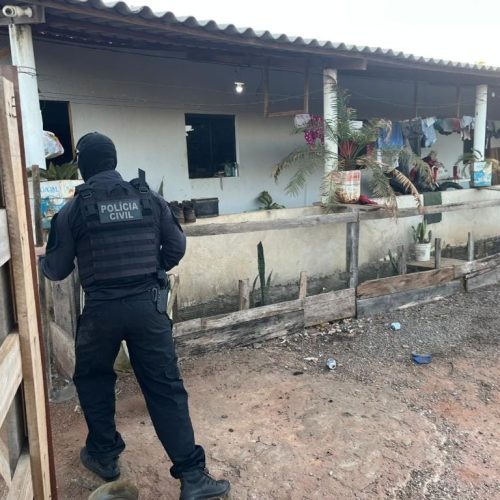 Líder de facção criminosa é preso pela PC com drogas e galo de R$ 20 mil em MT