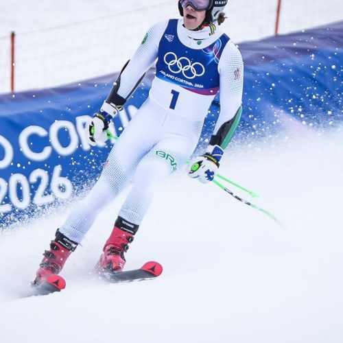 Lucas Pinheiro conquista 1° ouro para o Brasil em Olimpíada de Inverno