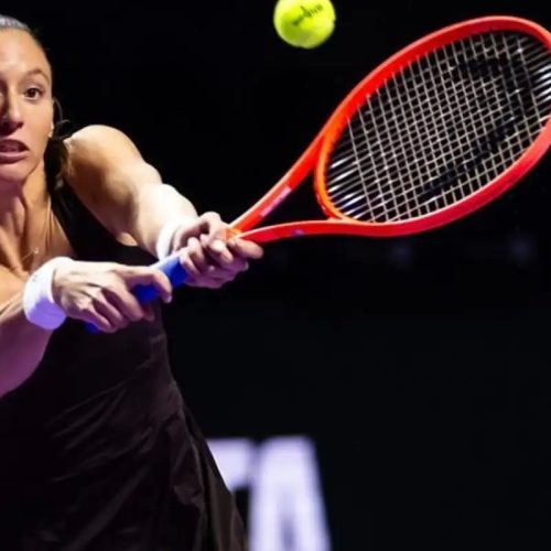Luisa Stefani desiste de WTA de Adelaide após parceira passar mal