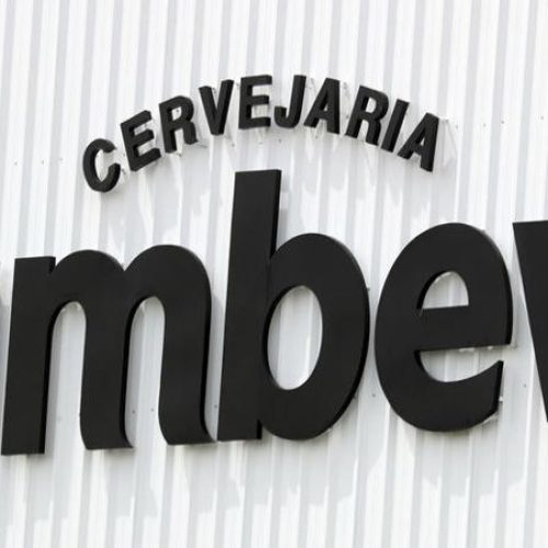 Ambev vê maior pressão de custos em 2025; lucro no 4º tri soma R$5 bi