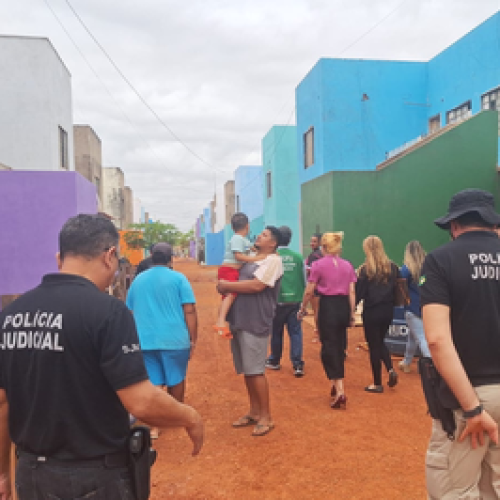 MPF realiza visita técnica em conjunto habitacional em Várzea Grande