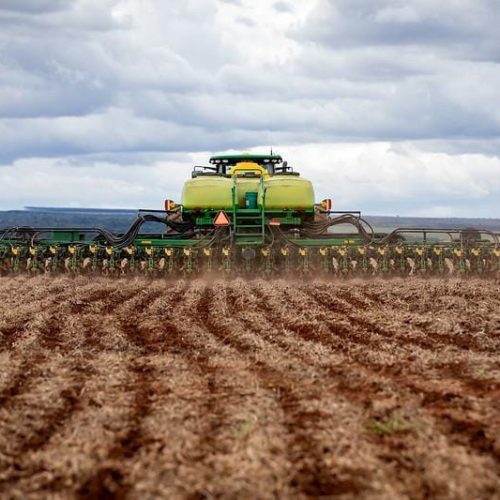 MT deve liderar PIB dos estados brasileiros e crescer quase o triplo da projeção nacional