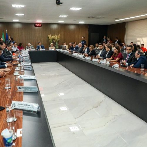 MT firma parcerias para ampliar regularização ambiental de imóveis rurais