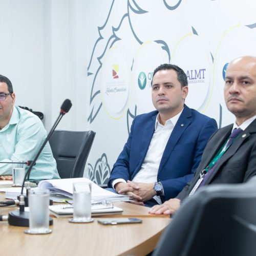MT prevê receita de quase R$ 40 bi e renúncia fiscal de R$ 11 bilhões; servidores terão RGA de 4,56%