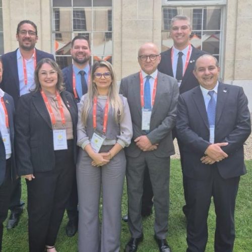 MT recebe certificação de zona livre de aftosa sem vacinação em cerimônia em Paris