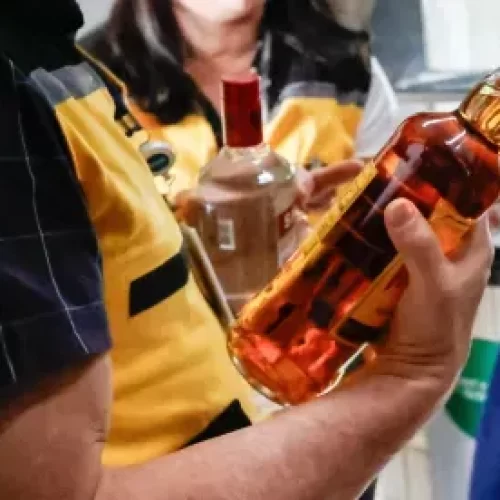 MT registra 6º caso confirmado de intoxicação por metanol; vítima está em estado grave