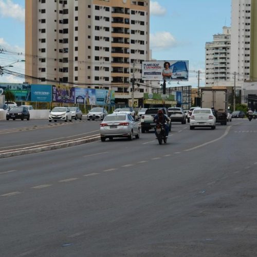 Mais de 700 mil contribuintes ainda não pagaram o IPVA 2025 e débito chega a R$ 476 milhões