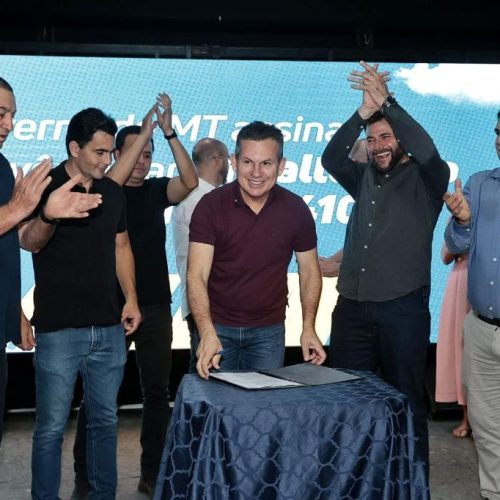 Mauro autoriza liberação de R$ 54 milhões para asfaltar 42 km de rodovia e ampliar aeroporto