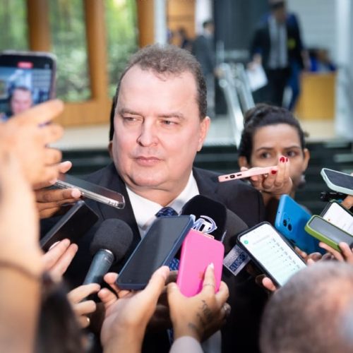 Max Russi convida Juarez Costa e Fábio Garcia ao Podemos e ‘sonha’ com filiação de Virginia Mendes
