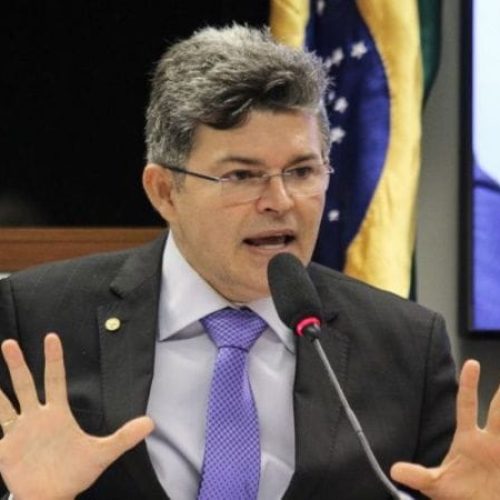 Medeiros diz que candidatura ao Senado foi definida em 2022 e que não tem “medo de rasteira”