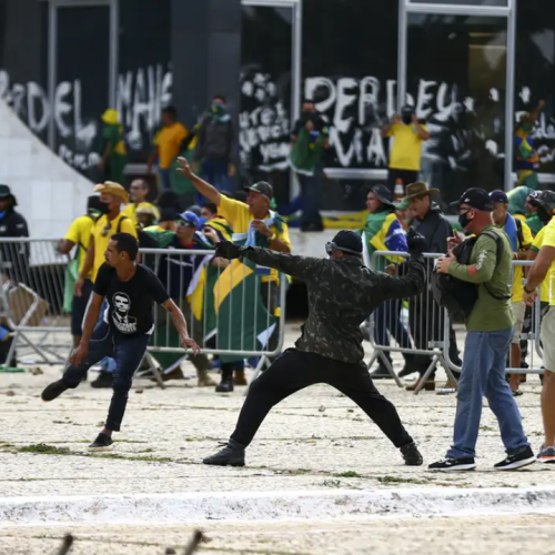 Ministro do STF ameaça prender morador de Mato Grosso por violar tornozeleira eletrônica