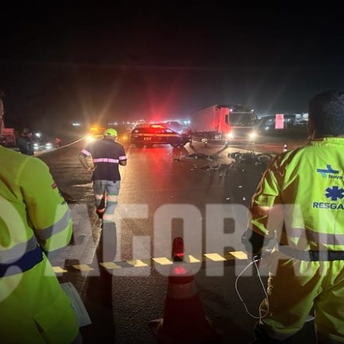Motociclista de 74 anos morre em colisão frontal com carreta na BR-364