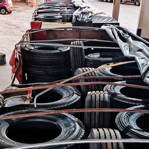 Motorista é flagrado com carga de 312 pneus sem nota fiscal avaliada em R$ 700 mil em MT