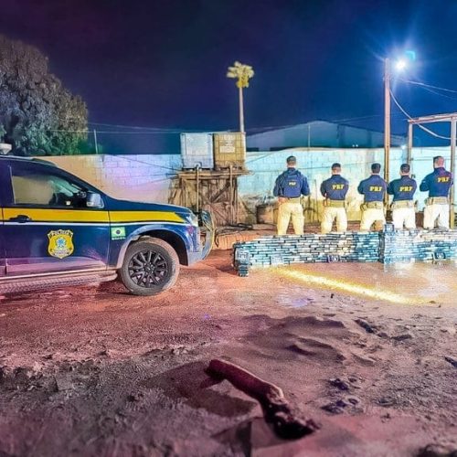 Motorista e passageira são presos com drogas escondidas em tanque de caminhão com óleo