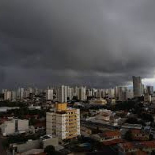 Municípios de Mato Grosso têm novo alerta de chuvas intensas; confira previsão