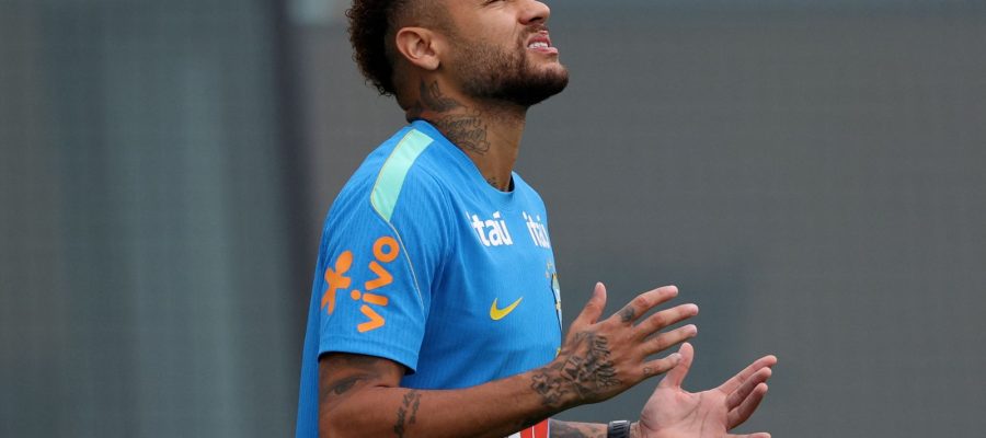 Neymar treina sem restrições com o grupo pelo segundo dia seguido