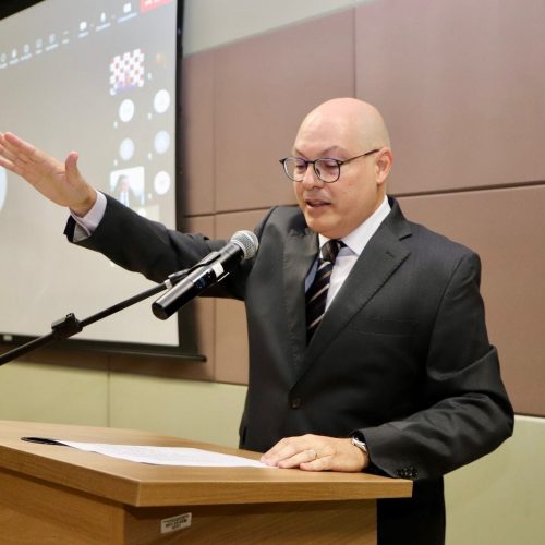 Novo procurador de Justiça destaca gratidão, gentileza e resolutividade