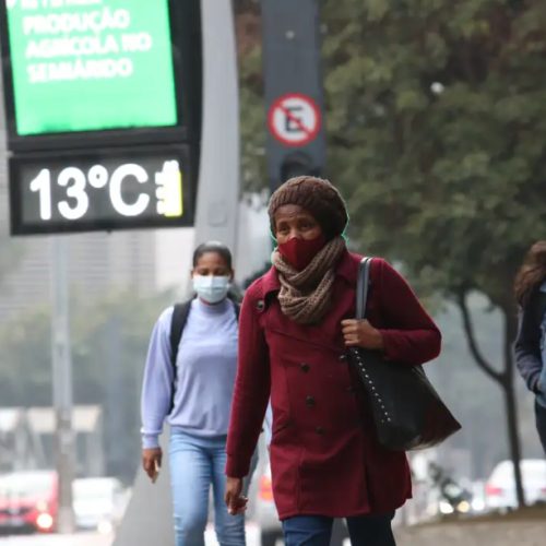 Onda de frio deve se estender até sexta-feira e Defesa Civil orienta para cuidados com a saúde