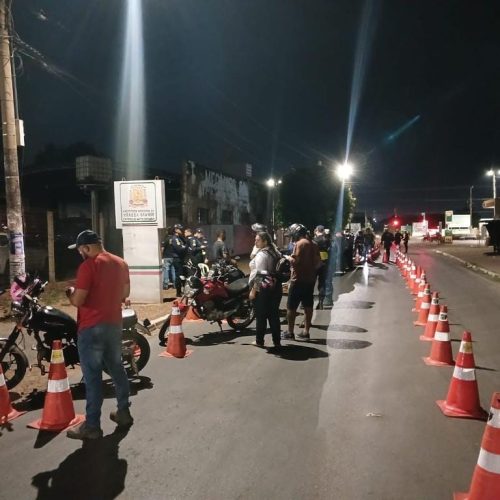 Operação flagra 21 condutores sem CNH e apreende moto com R$ 11,8 mil em débitos em VG